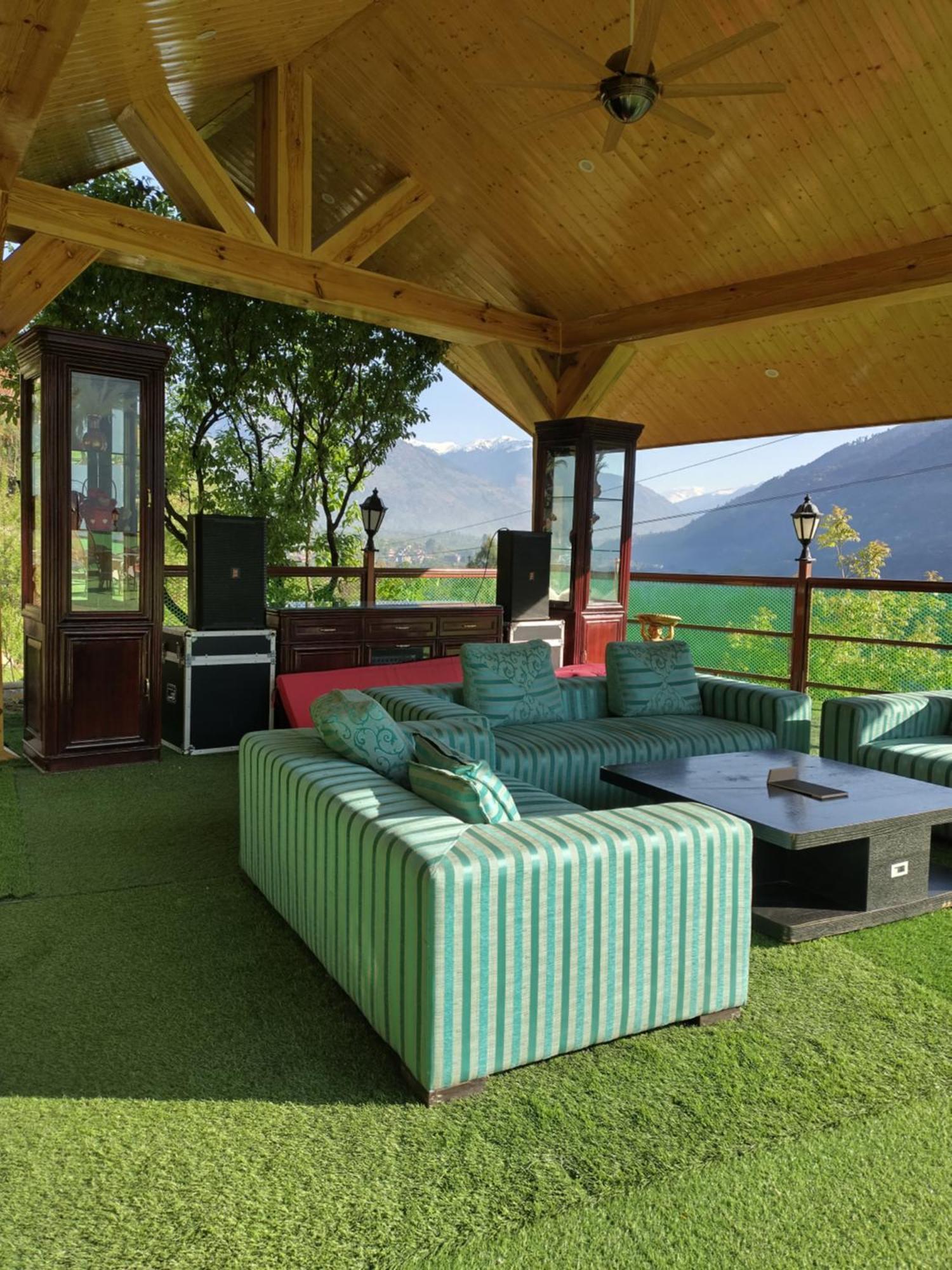 Regenta Inn By Riverside Manali Exterior photo