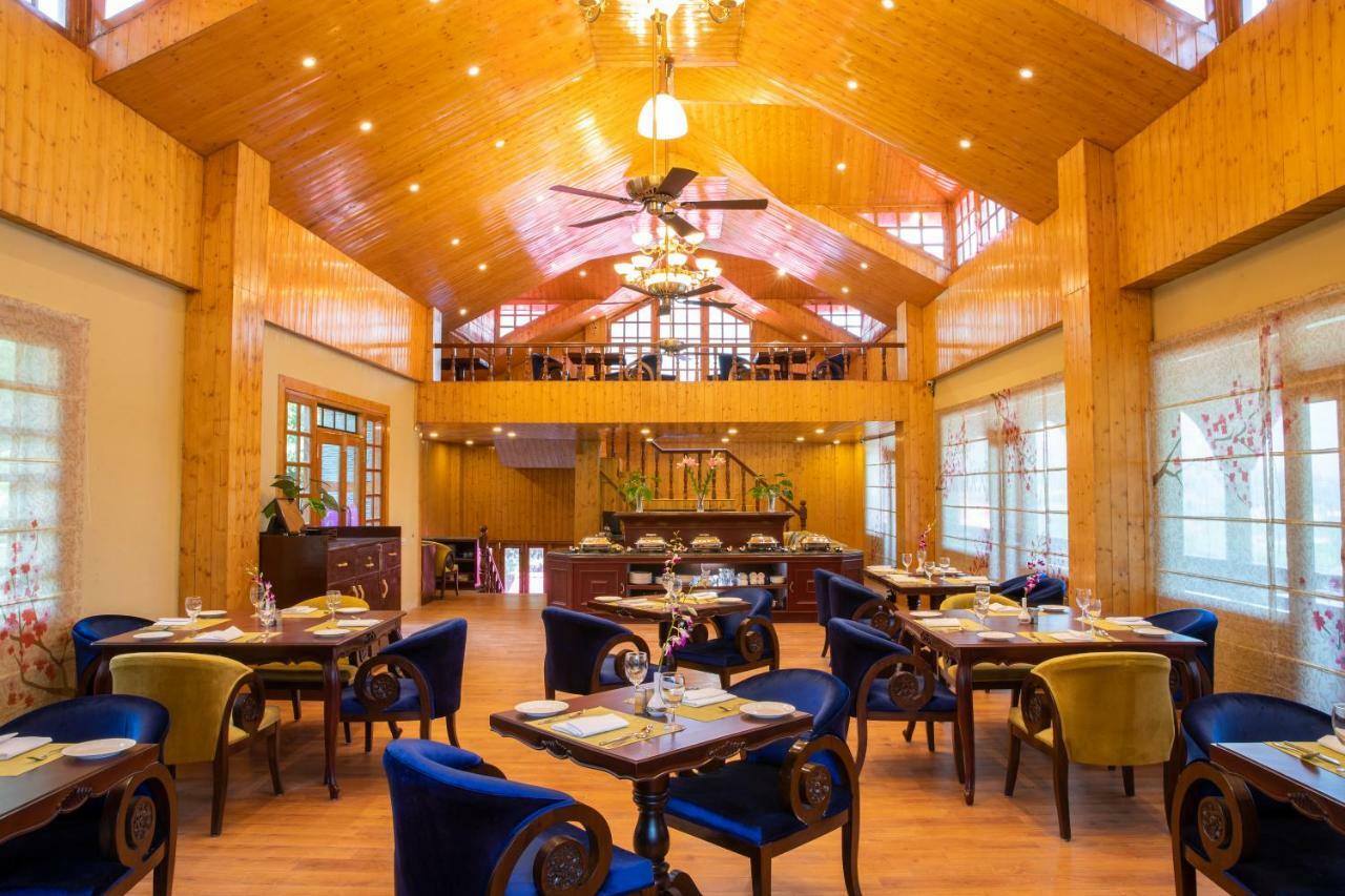 Regenta Inn By Riverside Manali Exterior photo