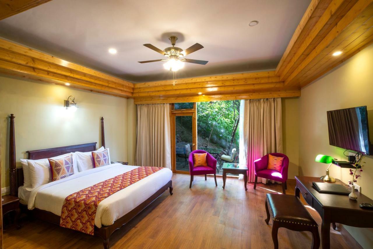 Regenta Inn By Riverside Manali Exterior photo