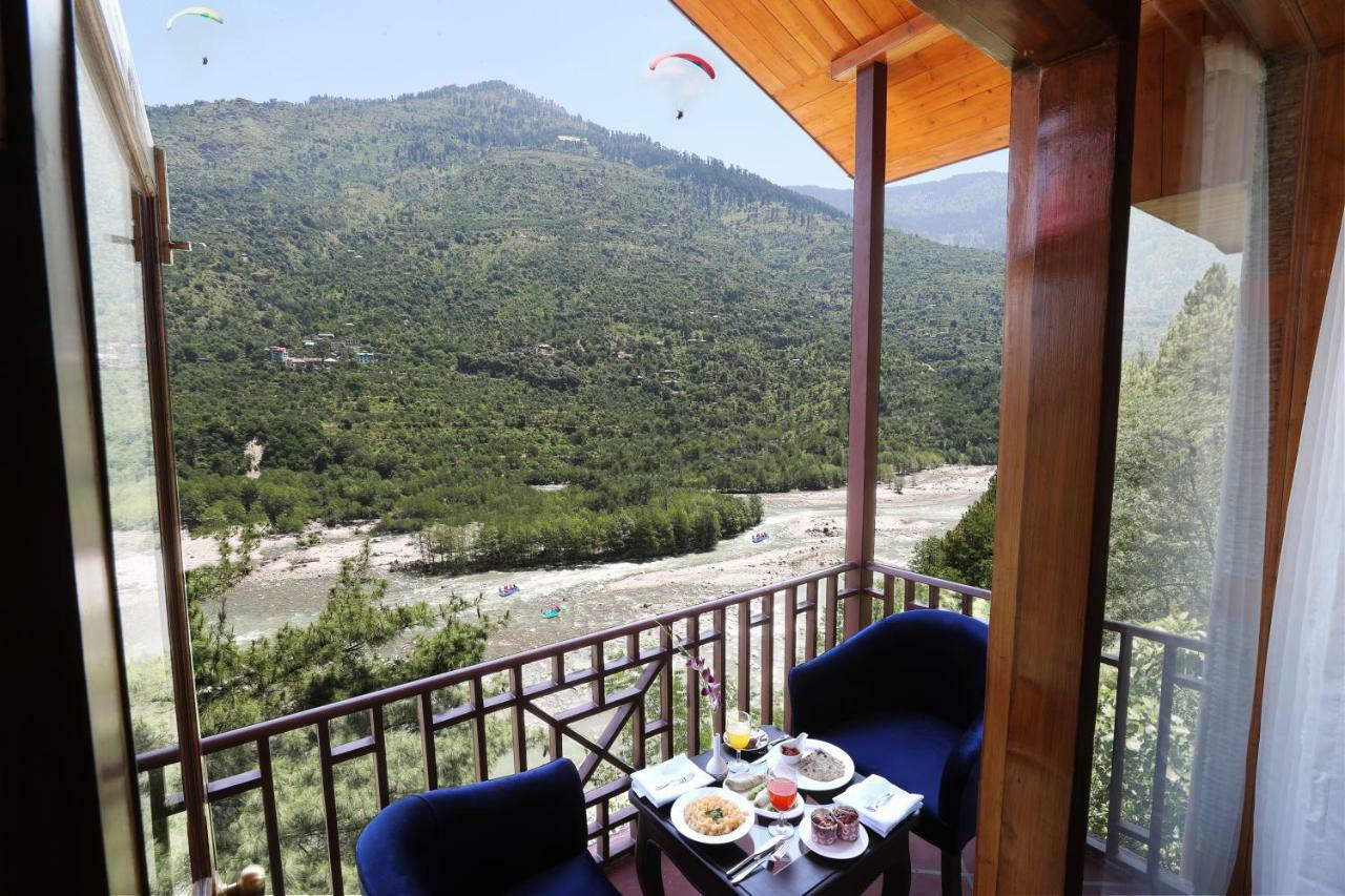 Regenta Inn By Riverside Manali Exterior photo