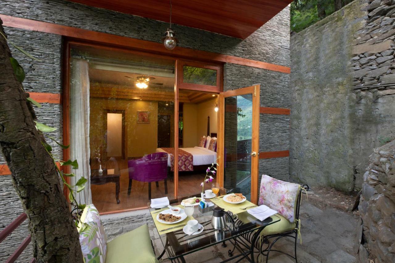 Regenta Inn By Riverside Manali Exterior photo